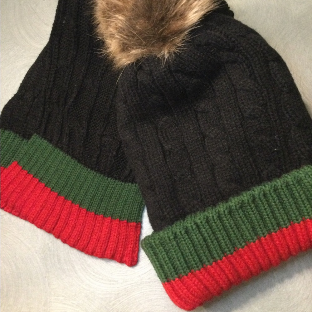 Scarf and hat set